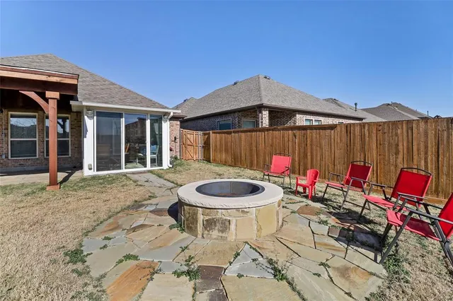 $365,000 | 316 Cowboy Way, Anna, TX 75409