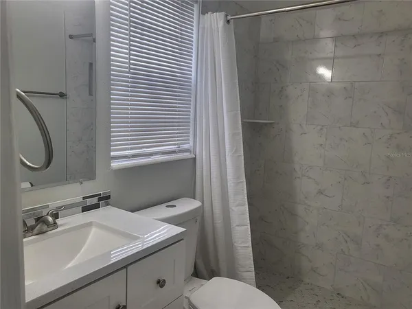 $104,000 | 1100 East Caroline Street, Unit 115, Tavares, FL 32778