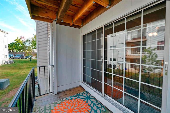 109 Fort Evans Road Southeast, Unit C Leesburg, VA 20175 - Photo 15 of 20 Balcony