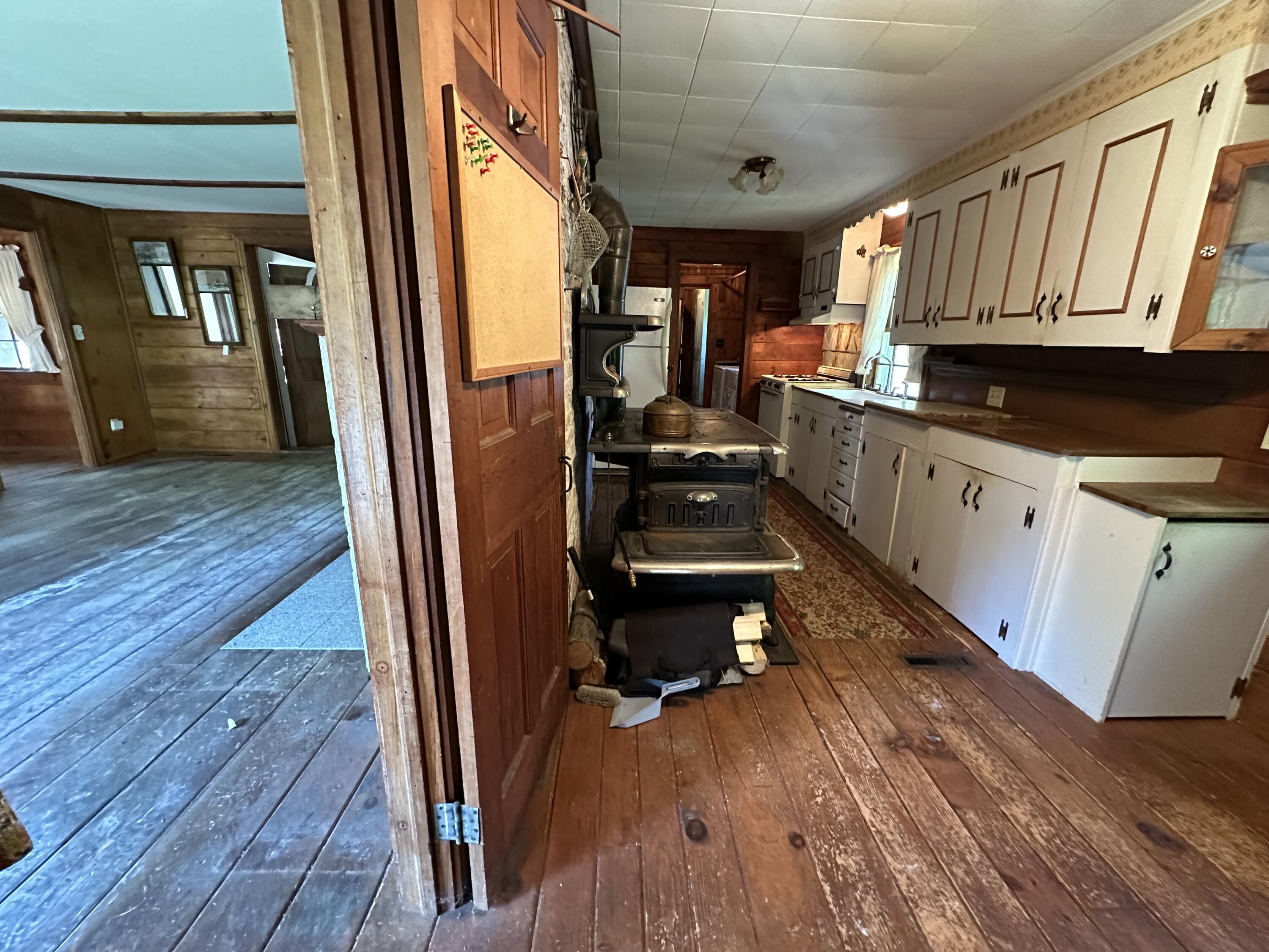 32 Dearborn Road Parsonsfield, ME 04047 - Photo 13 of 44 IMG_6810