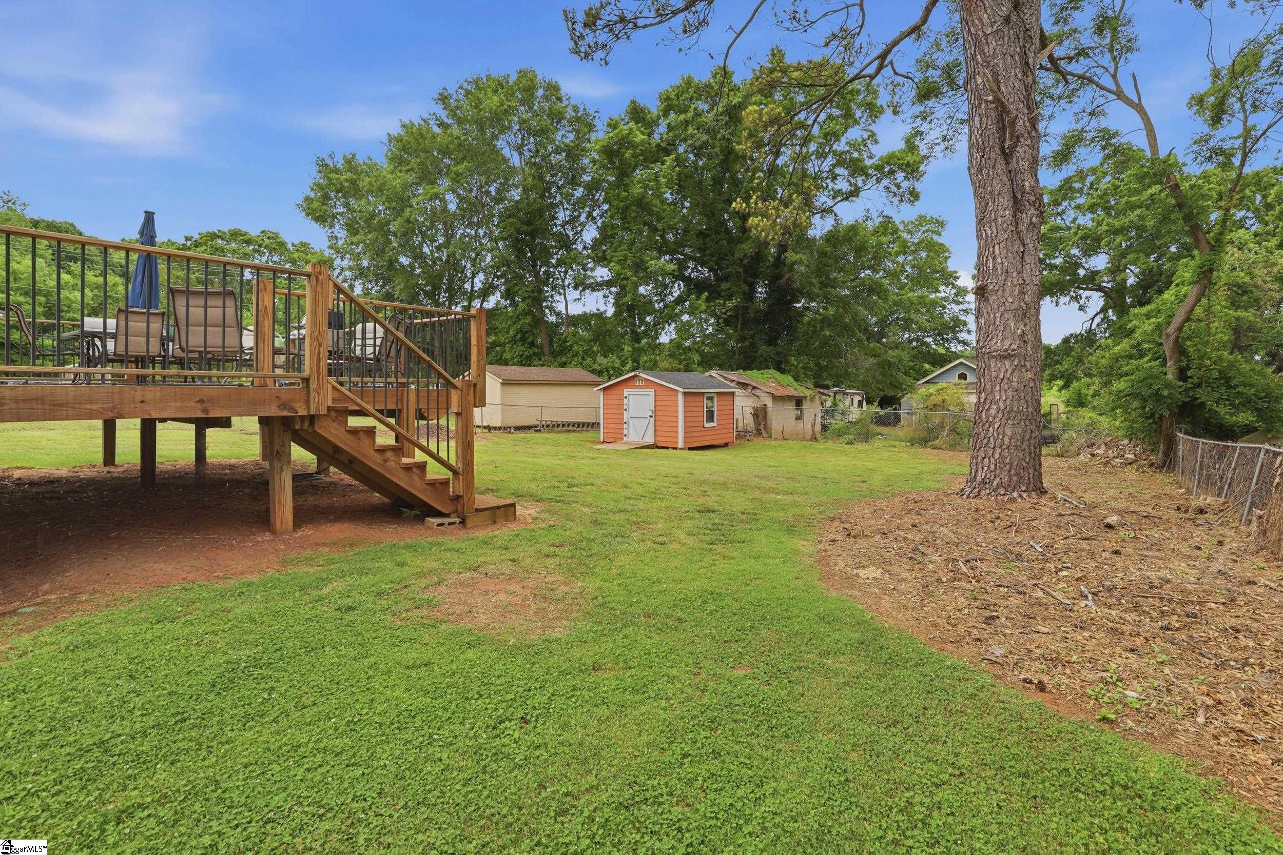 208 Hill Street Wellford, SC 29385 - Photo 21 of 32