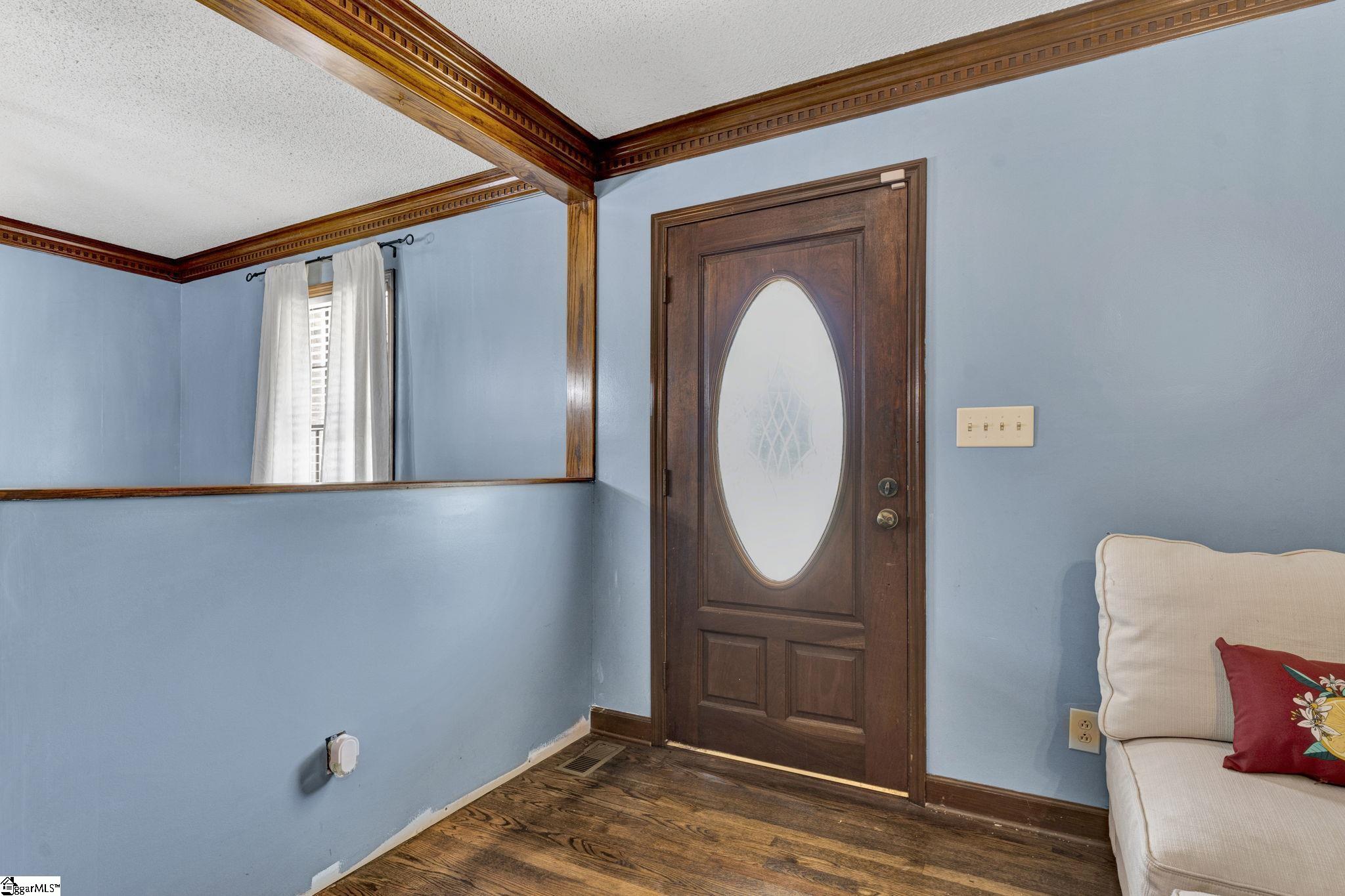 206 Taylor Road Greer, SC 29651 - Photo 13 of 36