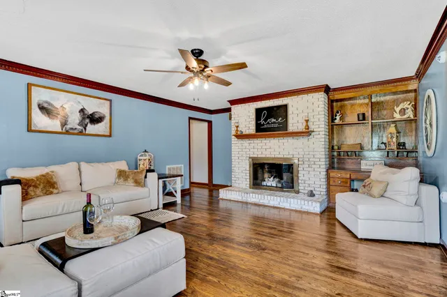 $899,900 | 206 Taylor Road, Greer, SC 29651