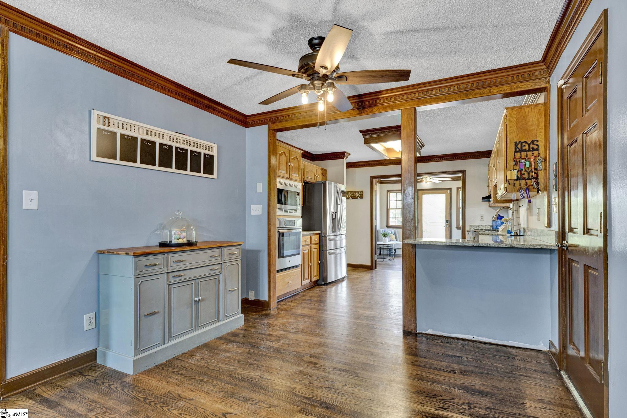 206 Taylor Road Greer, SC 29651 - Photo 19 of 36