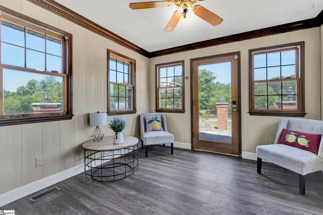 $899,900 | 206 Taylor Road, Greer, SC 29651