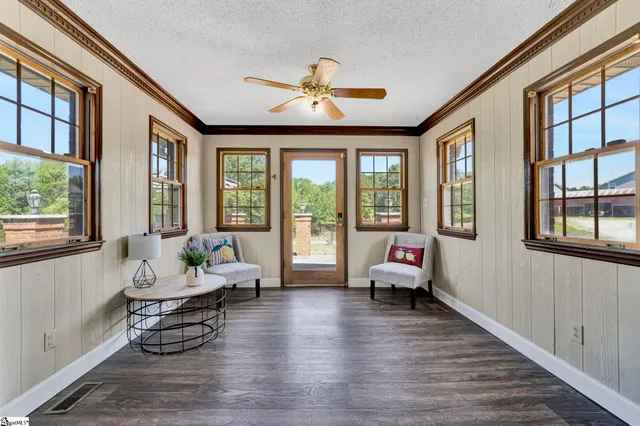 $899,900 | 206 Taylor Road, Greer, SC 29651