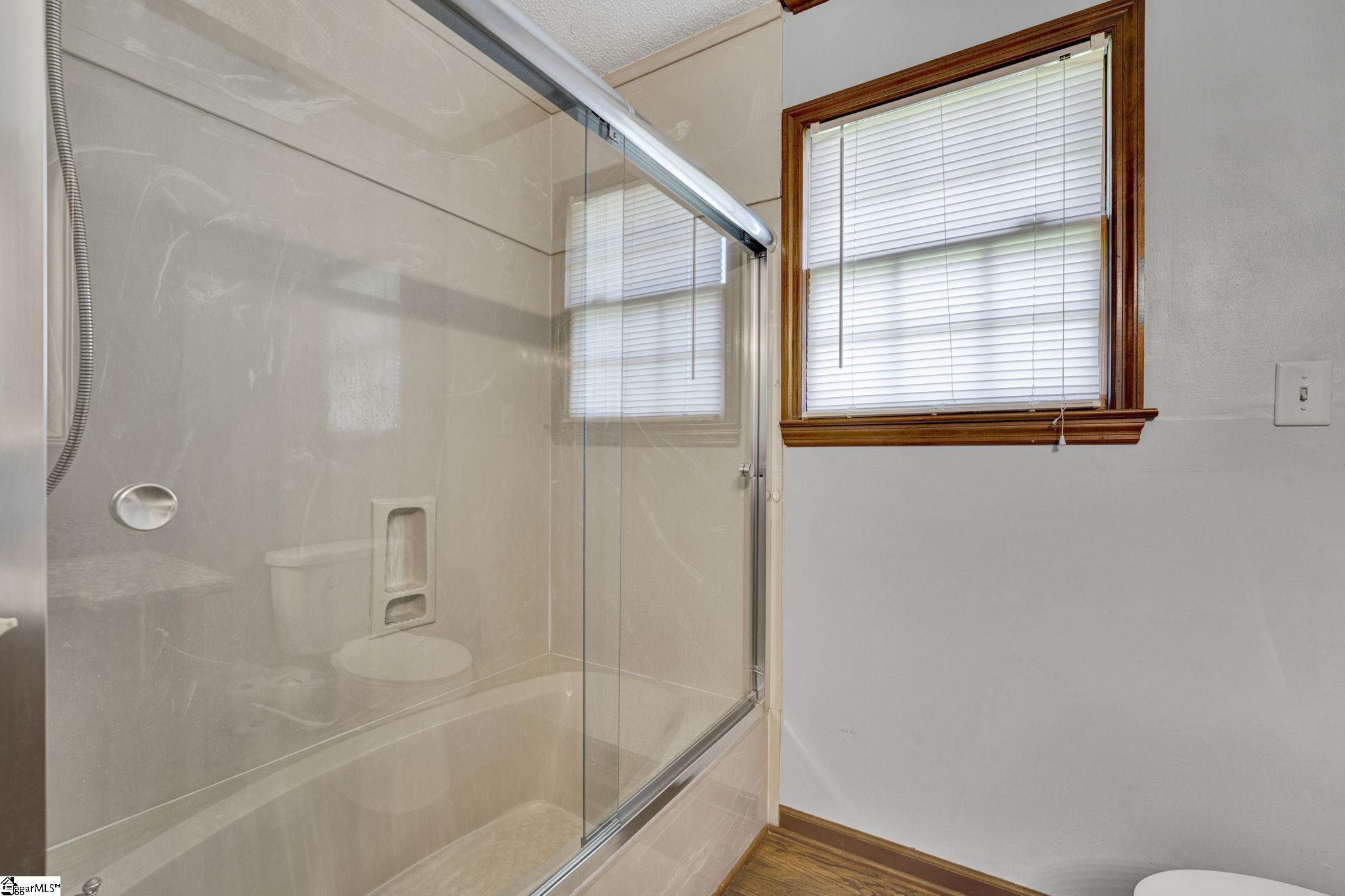 206 Taylor Road Greer, SC 29651 - Photo 26 of 36