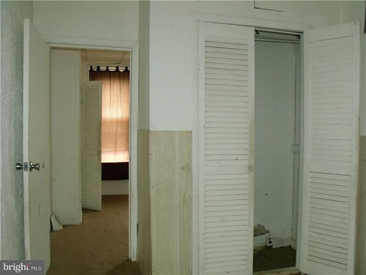 2053 Sigel Street Philadelphia, PA 19145 - Photo 13 of 20