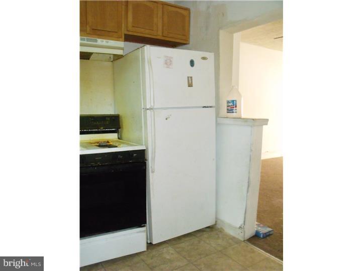 2053 Sigel Street Philadelphia, PA 19145 - Photo 7 of 20