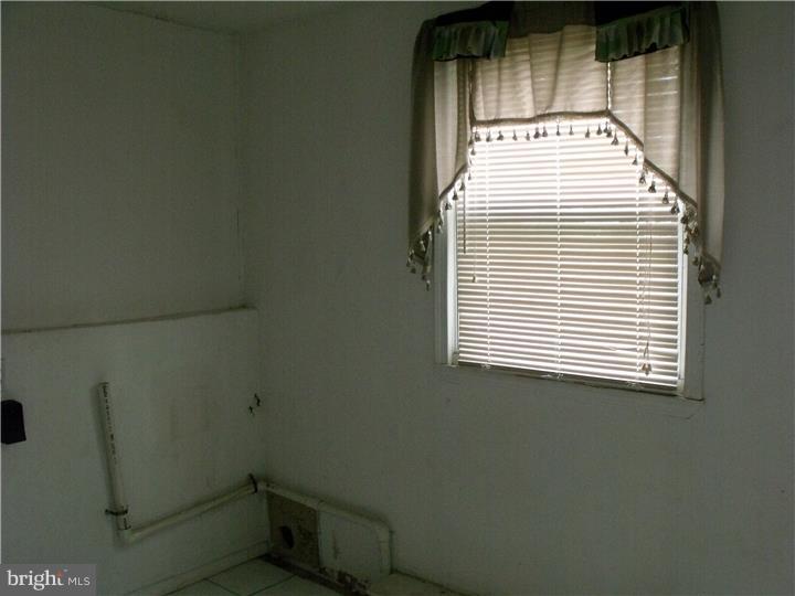 2053 Sigel Street Philadelphia, PA 19145 - Photo 9 of 20