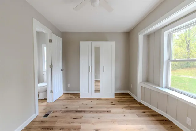 $259,900 | 2205 East 770 South, Wolcottville, IN 46795