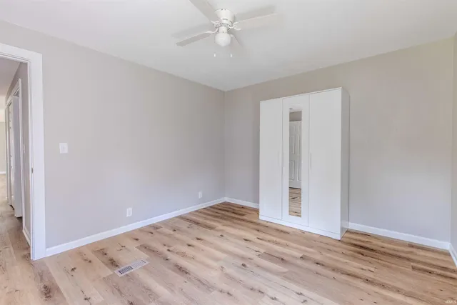 $259,900 | 2205 East 770 South, Wolcottville, IN 46795