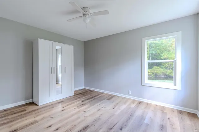 $259,900 | 2205 East 770 South, Wolcottville, IN 46795