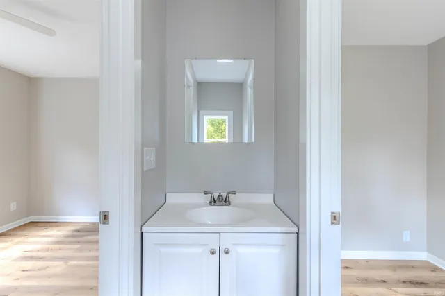 $259,900 | 2205 East 770 South, Wolcottville, IN 46795