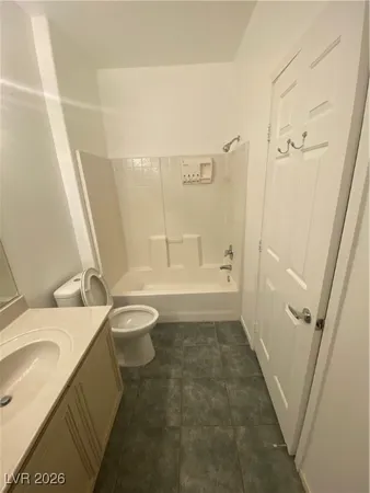 $1,695 | 7151 South Durango Drive, Unit 306, Las Vegas, NV 89113
