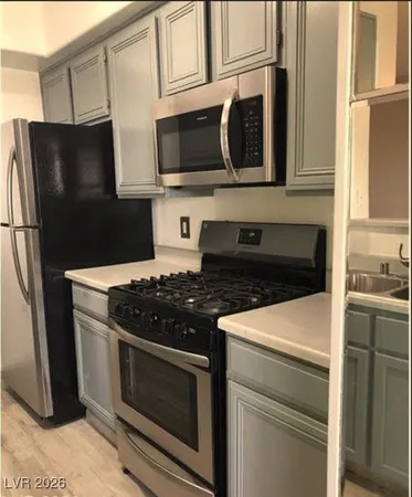 $1,695 | 7151 South Durango Drive, Unit 306, Las Vegas, NV 89113