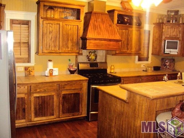 200 Cedar Street Raceland, LA 70394 - Photo 13 of 23 Kitchen 1