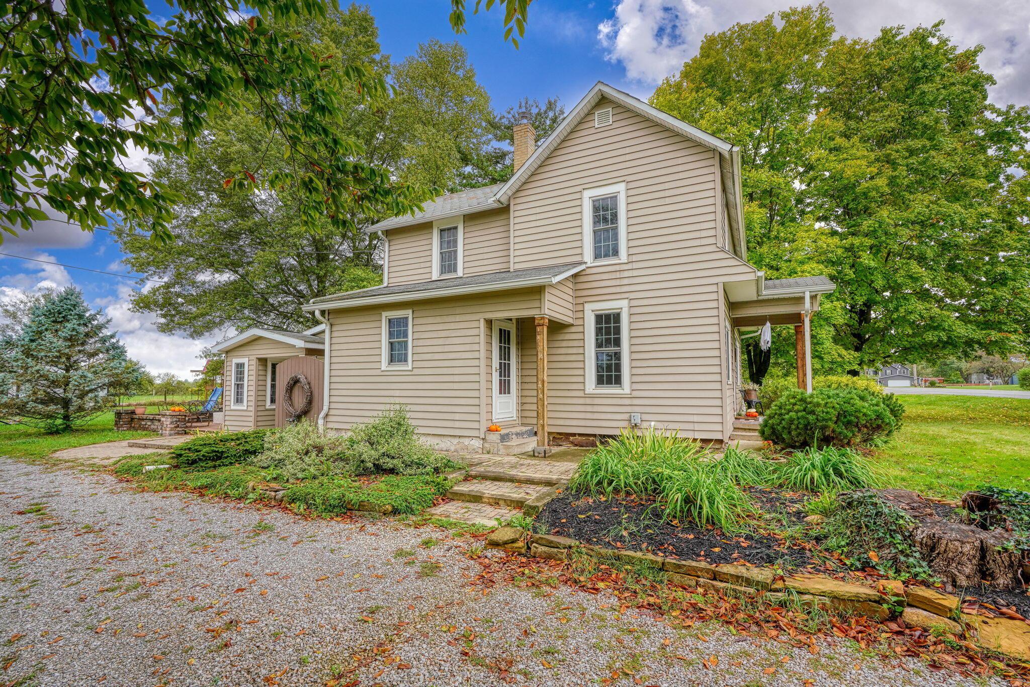 8455 Lithopolis Road Carroll, OH 43112 - Photo 6 of 61 8455 Lithopolis Rd NW (6) - Copy