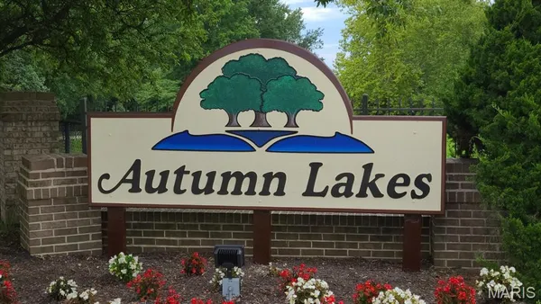 $230,000 | 3016 Autumn Shores Drive, Maryland Heights, MO 63043