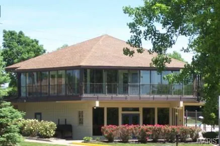 $230,000 | 3016 Autumn Shores Drive, Maryland Heights, MO 63043