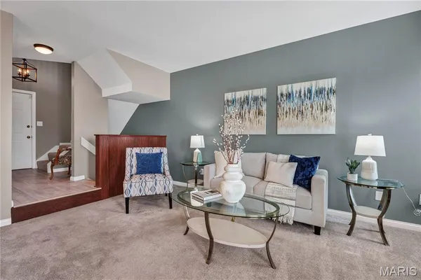 $230,000 | 3016 Autumn Shores Drive, Maryland Heights, MO 63043