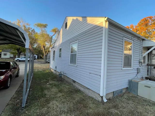 $66,000 | 1405 West Cave Springs Avenue, El Dorado, KS 67042