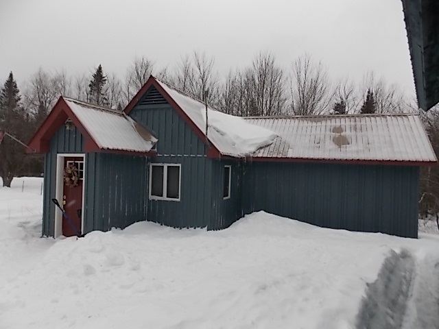 1712 Holt Road Marshfield, VT 05667 - Photo 18 of 24