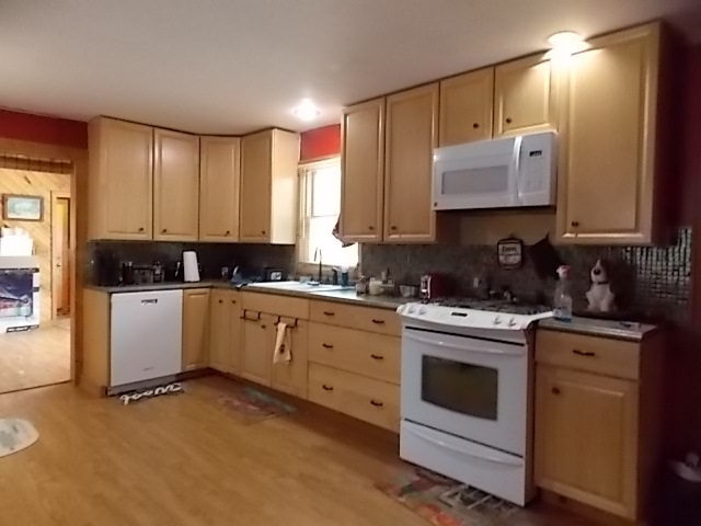 1712 Holt Road Marshfield, VT 05667 - Photo 4 of 24