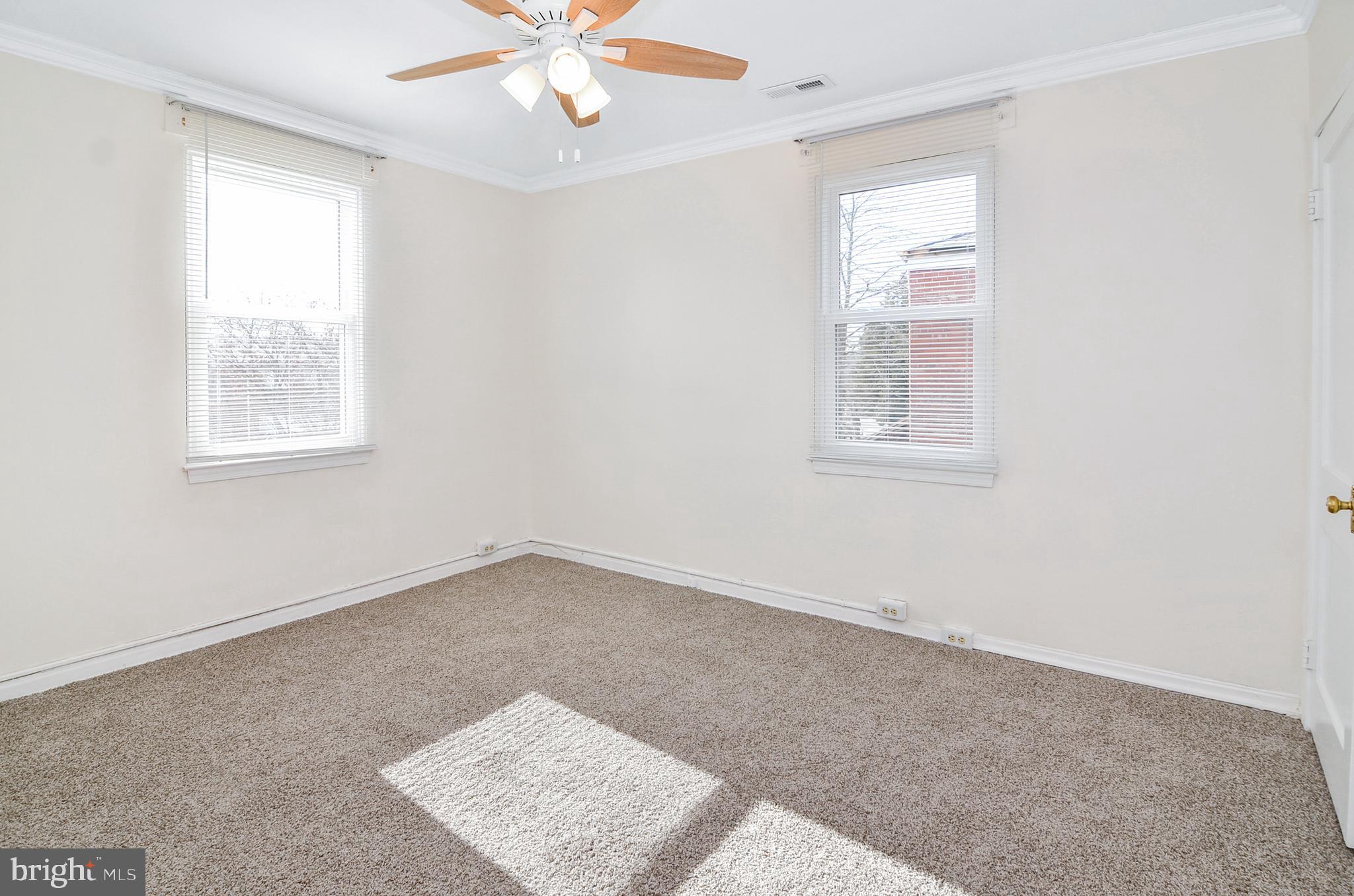 1736 Pin Oak Road Parkville, MD 21234 - Photo 19 of 32 BEDROOM