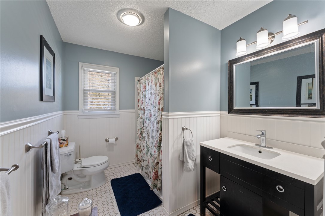 4 3rd Street Westerly, RI 02891 - Photo 26 of 46 Full Bath Main Level