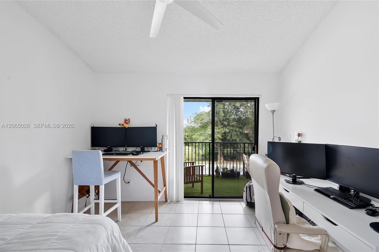 610 South Park Road, Unit 351 Hollywood, FL 33021 - Photo 16 of 26 Gallery Image 16