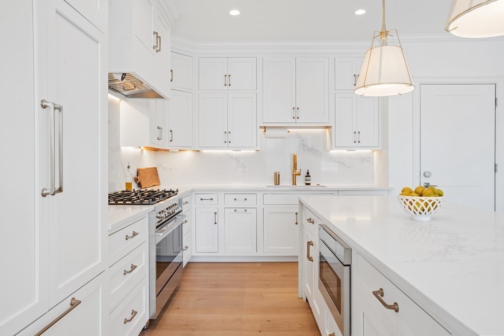 37 Farragut Road, Unit 7 Boston, MA 02127 - Photo 2 of 39 Gallery Image 2