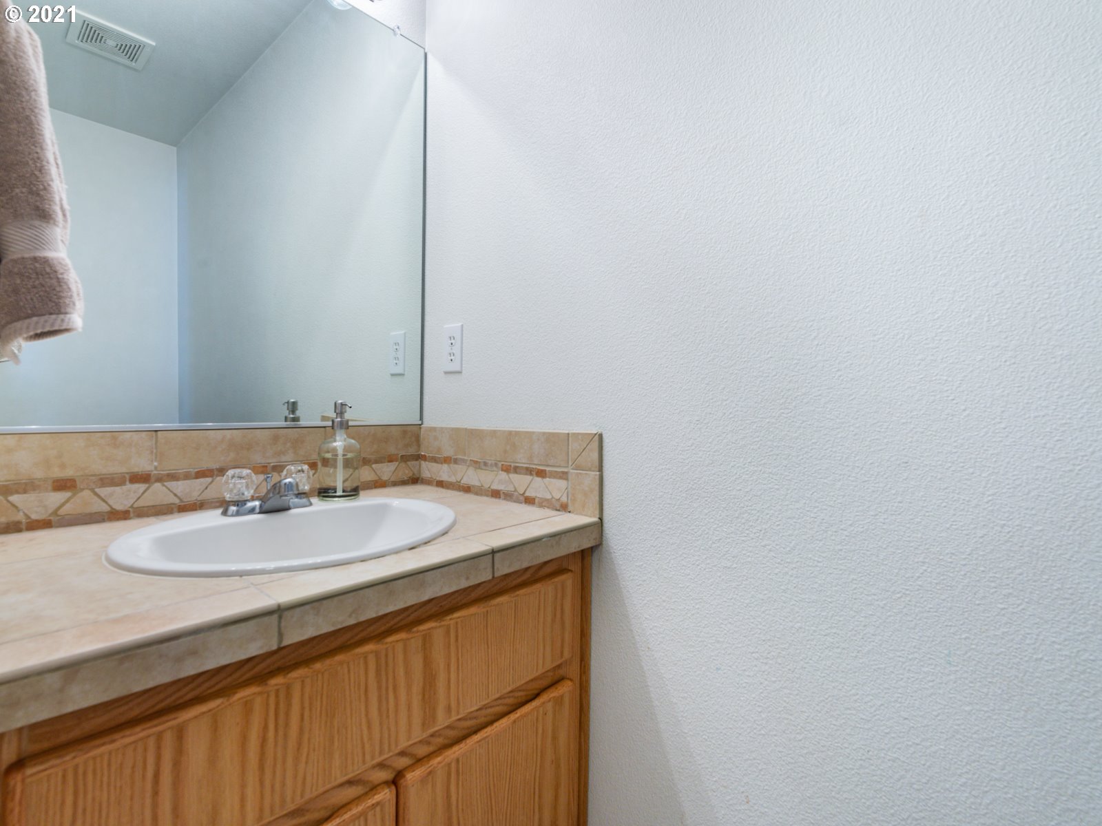 3111 South 1st Street Ridgefield, WA 98642 - Photo 5 of 30