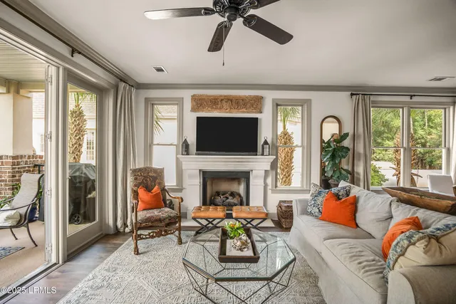 $1,350,000 | 15 Sunset Boulevard, Unit 1201, Beaufort, SC 29907