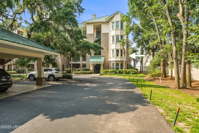 $1,350,000 | 15 Sunset Boulevard, Unit 1201, Beaufort, SC 29907