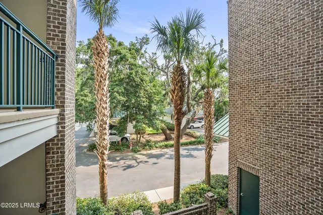 $1,350,000 | 15 Sunset Boulevard, Unit 1201, Beaufort, SC 29907