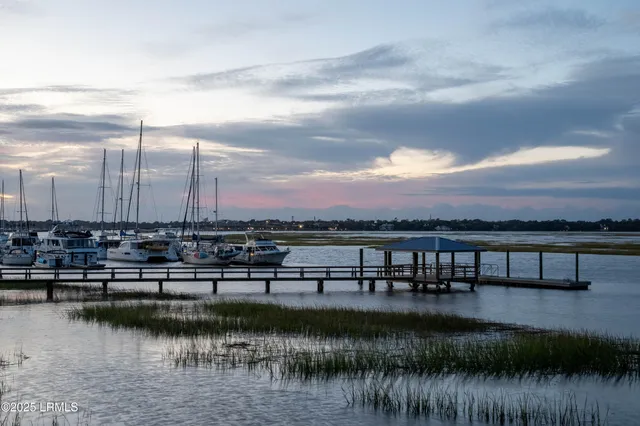 $1,350,000 | 15 Sunset Boulevard, Unit 1201, Beaufort, SC 29907