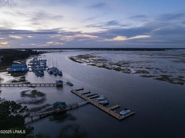 $1,350,000 | 15 Sunset Boulevard, Unit 1201, Beaufort, SC 29907