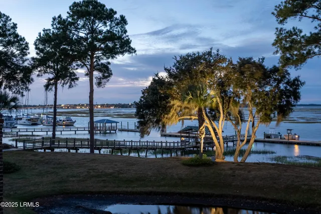 $1,350,000 | 15 Sunset Boulevard, Unit 1201, Beaufort, SC 29907