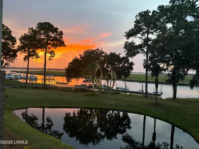 $1,350,000 | 15 Sunset Boulevard, Unit 1201, Beaufort, SC 29907