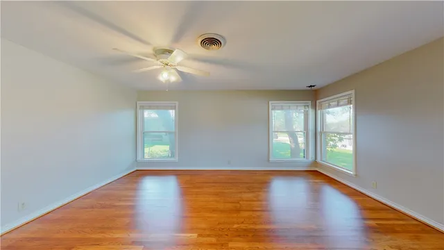 $1,800 | 2104 Elmwood Drive, Bryan, TX 77802