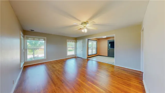 $1,800 | 2104 Elmwood Drive, Bryan, TX 77802