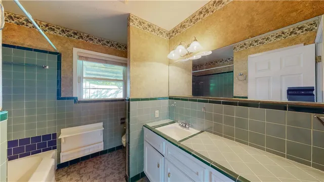 $1,800 | 2104 Elmwood Drive, Bryan, TX 77802