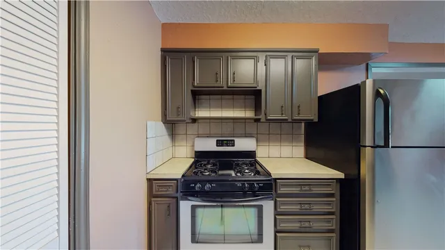 $1,800 | 2104 Elmwood Drive, Bryan, TX 77802