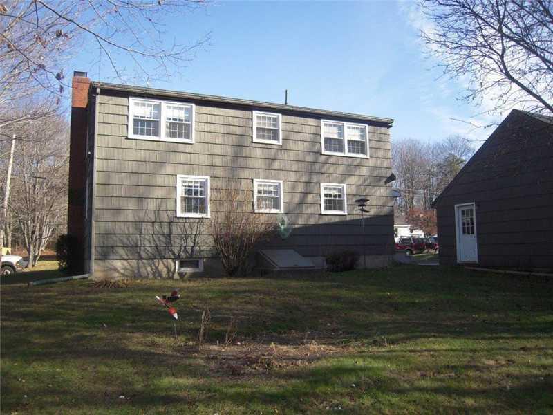 28 Campion Road Cape Elizabeth, ME 04107 - Photo 2 of 3 Exterior Back.