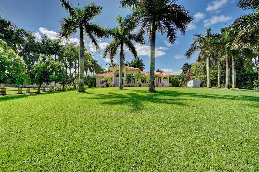 17400 Southwest 66th Street Southwest Ranches, FL 33331 - Photo 2 of 38 a view of a park with palm trees