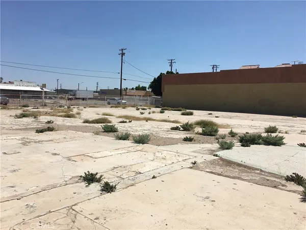 $350,000 | 601 East Main Street, Westmorland, CA 92227