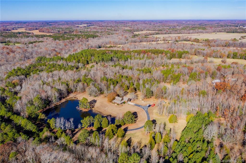 6459 Camp Creek Road Lancaster, SC 29720 - Photo 3 of 32
