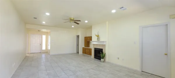 $1,900 | 19330 Larissa Drive, Katy, TX 77449