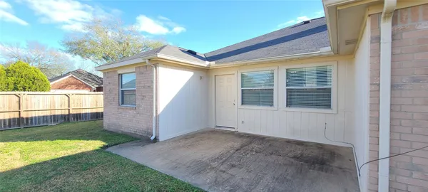 $1,900 | 19330 Larissa Drive, Katy, TX 77449